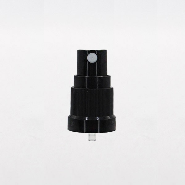 Pompe spray noire DIN18 modèle APTAR avec capot noir